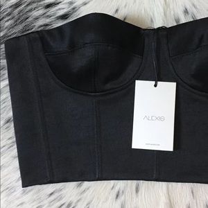 alexis inez bustier top
